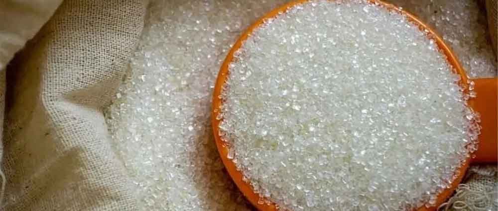 প্রতিদিন চিনি খেলে শরীরের কী ক্ষতি হয় body