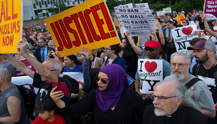 আপস্টেট নিউইয়র্কে আইনি সহায়তা সংকট, বিপাকে অভিবাসীরা আপস্টেট নিউইয়র্কে আইনি সহায়তা সংকট, বিপাকে অভিবাসীরা