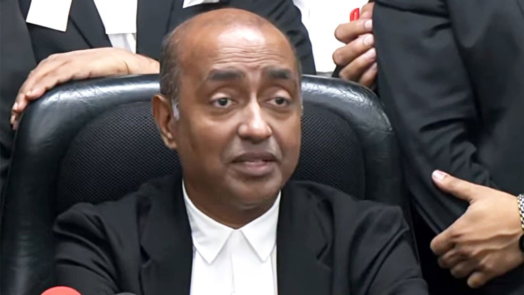 তত্ত্বাবধায়ক সরকার ব্যবস্থা পুনর্বহাল হওয়ায় গণতন্ত্রের মহাসড়কে হাটবে বাংলাদেশ—অ্যাটর্নি জেনারেল